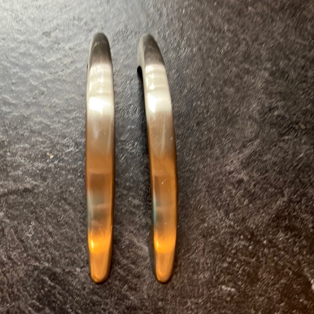 32 Brushed Nickel Door/Drawer Pulls
